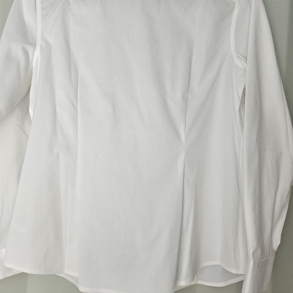 Talbots Women's White Button-Down Shirt - Classic Collar - Picture 4 of 7